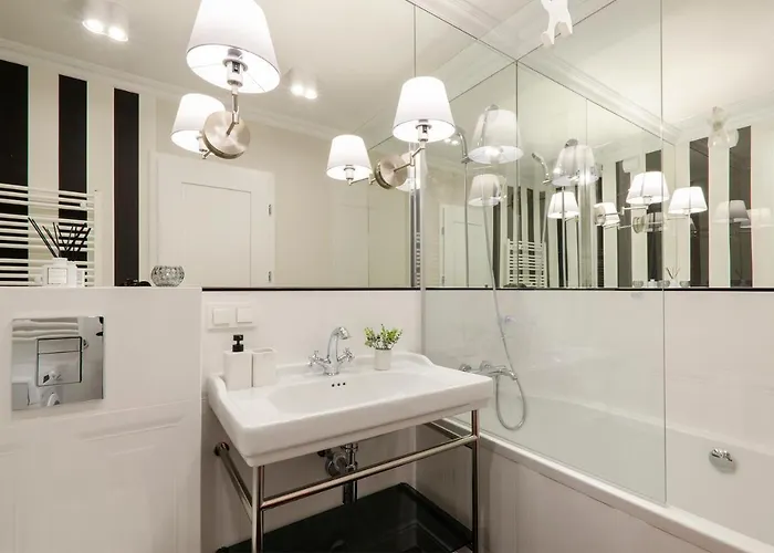 Sky Home- Blue 2 -manufaktura, Bezplatny Parking, Klima, Dostep Na Kod Lejlighed *