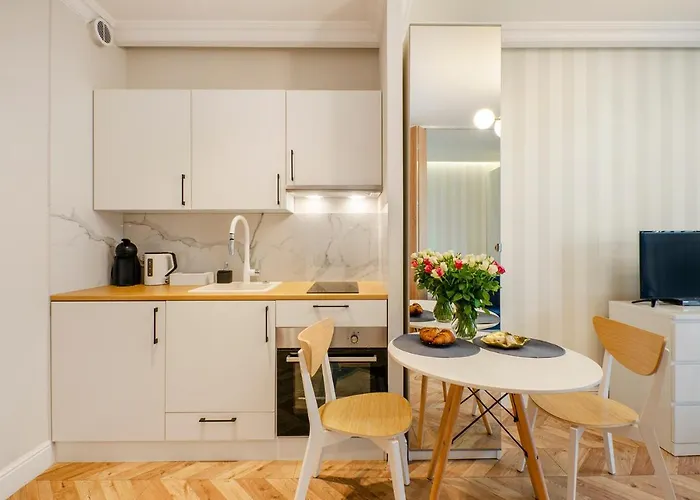 Sky Home- Blue 2 -manufaktura, Bezplatny Parking, Klima, Dostep Na Kod * Łódź